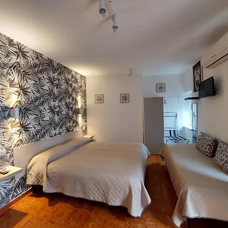 Apartment Al Teatro Antico & House *
